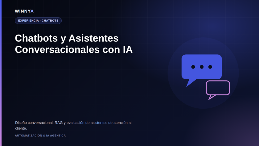 Equipo de atención al cliente revisando una conversación entre un usuario y un asistente conversacional de IA